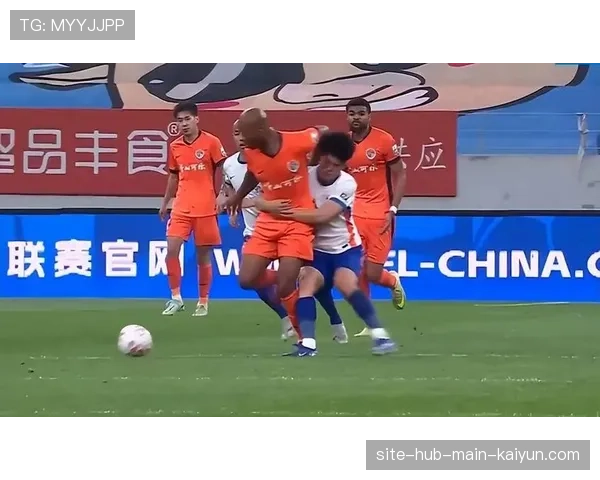林创益闪电破门定基调，青岛海牛高效反击击溃山东泰山高位防线